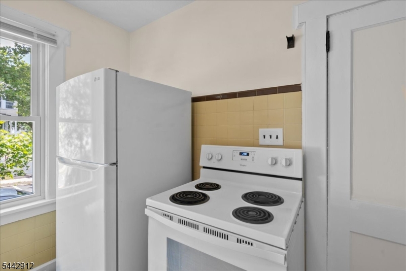 191 Brown Ave Property Photo 31