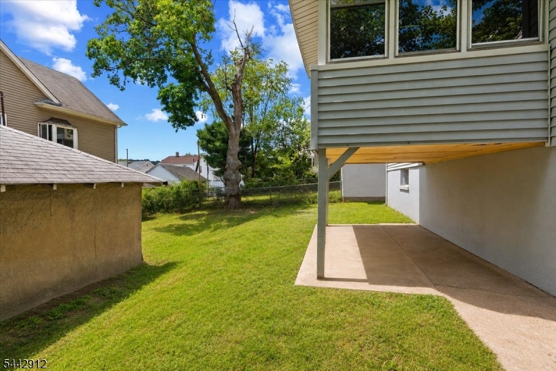 191 Brown Ave Property Photo 43