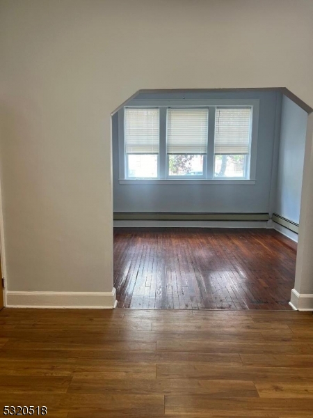 75 Pine St 1l Property Photo 7
