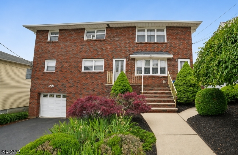 54 Haverhill Ave Property Photo 1
