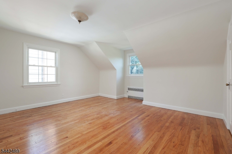 813 Miltonia St Property Photo 17