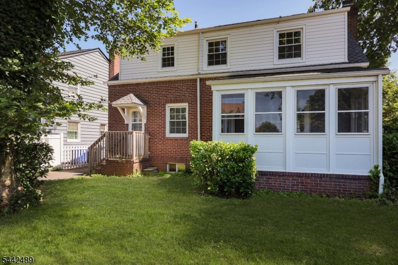813 Miltonia St Property Photo 23
