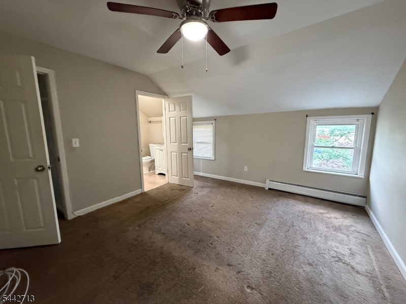 331 N Main St Property Photo 15