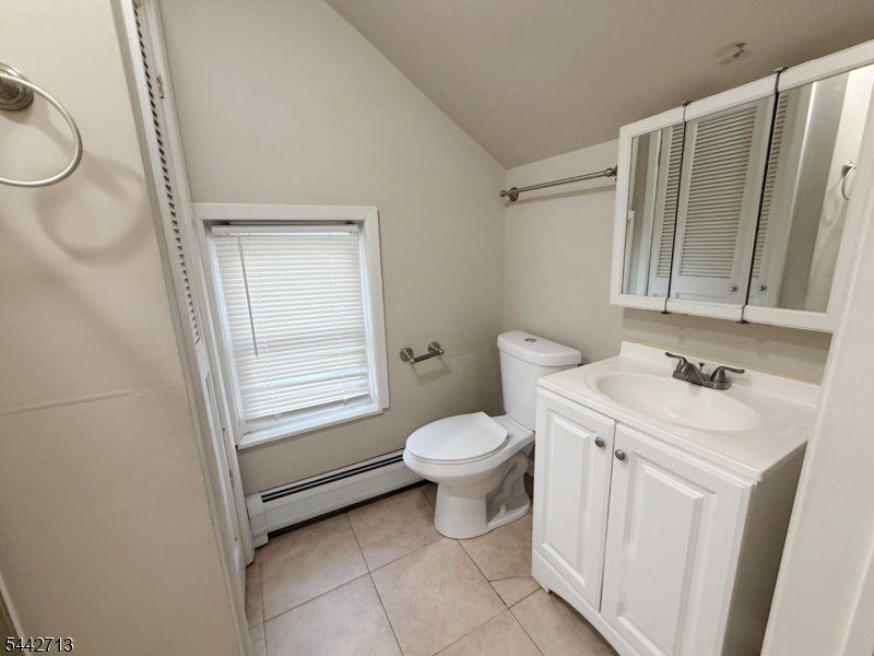 331 N Main St Property Photo 16