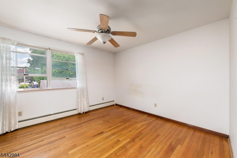 67 Greenbrook Dr Property Photo 14
