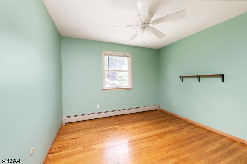 67 Greenbrook Dr Property Photo 18