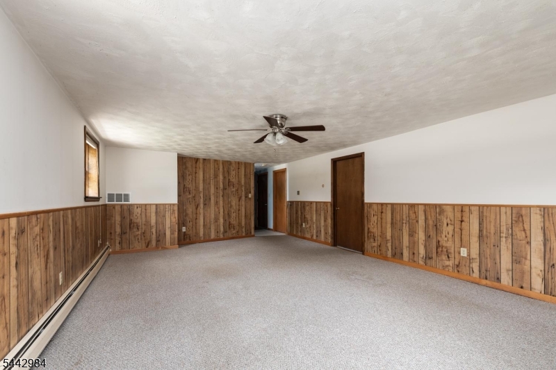 67 Greenbrook Dr Property Photo 25