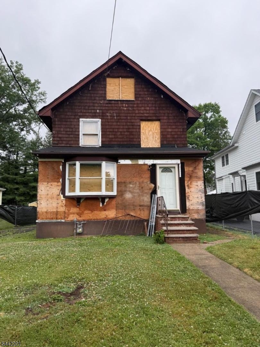 608 Hort St Property Photo 1