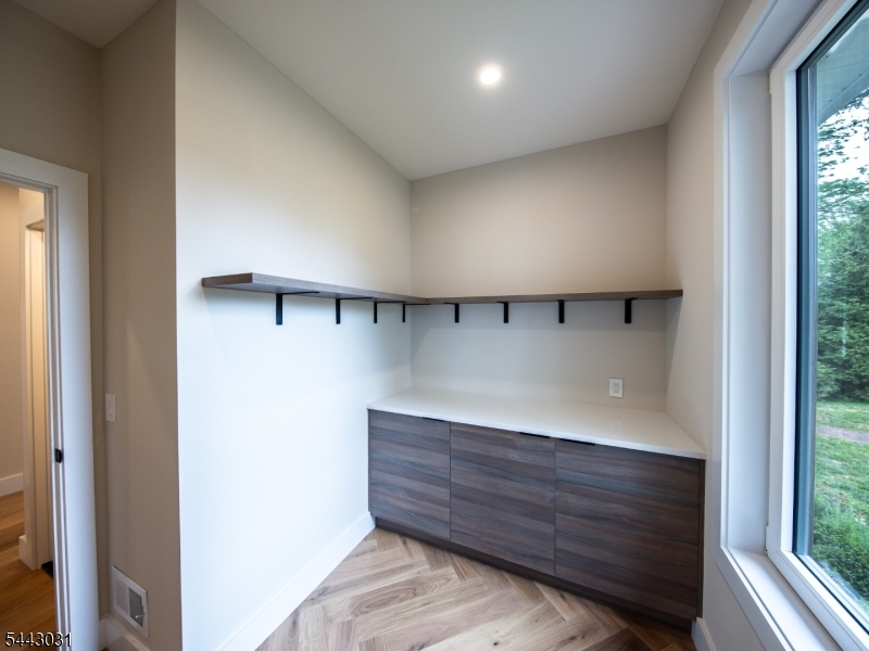 1449 Trenton Harbourton Property Photo 19