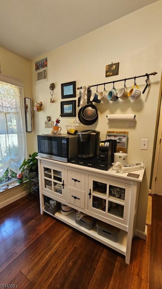20126 Westview Property Photo 23