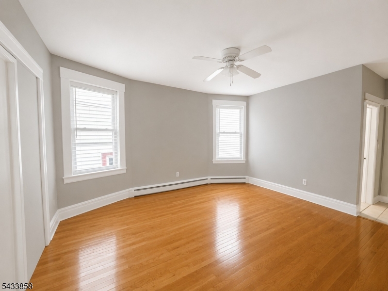 327 Amherst St Property Photo 5