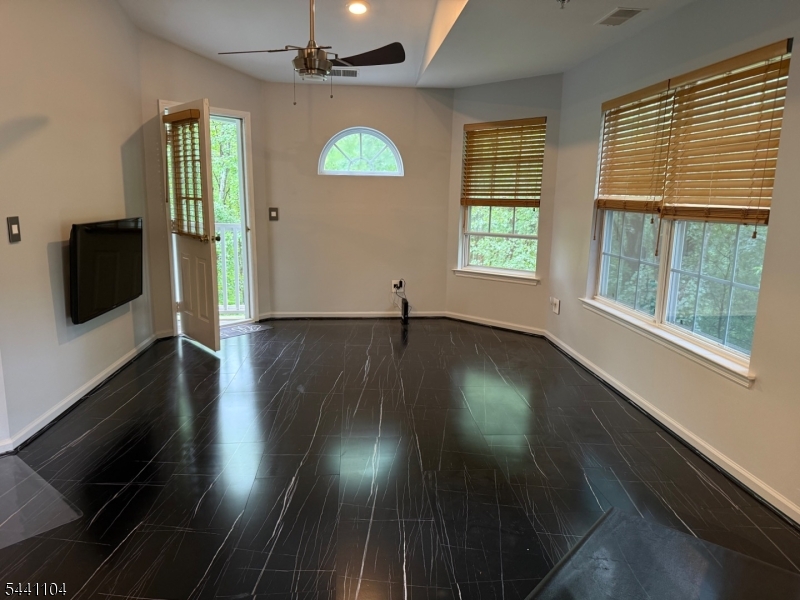 511 Chatfield Dr Property Photo 10