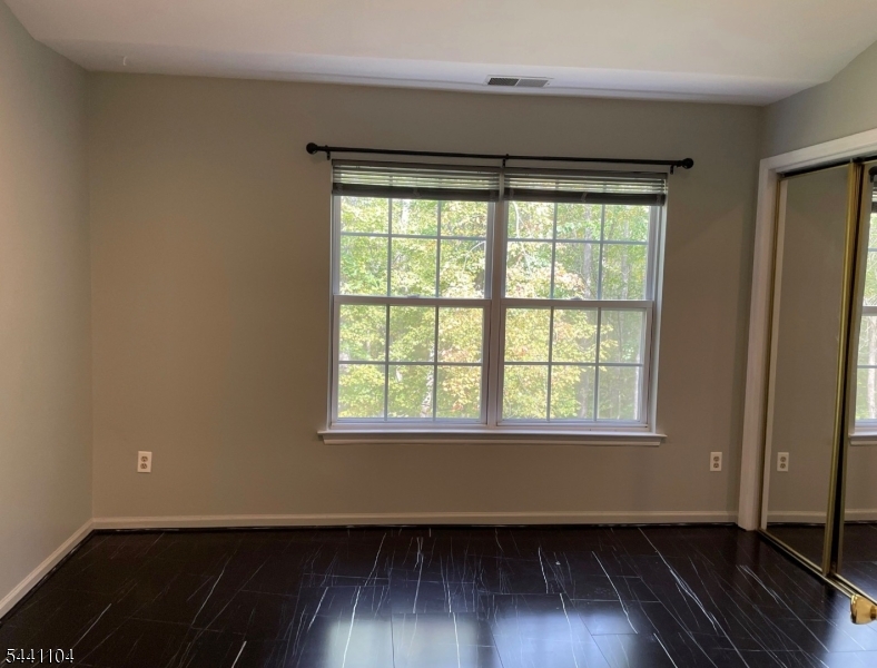 511 Chatfield Dr Property Photo 15