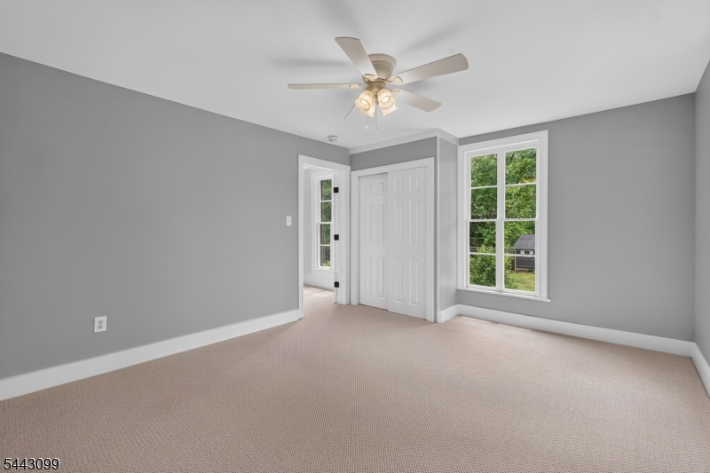 23 Amwell Rd Property Photo 28