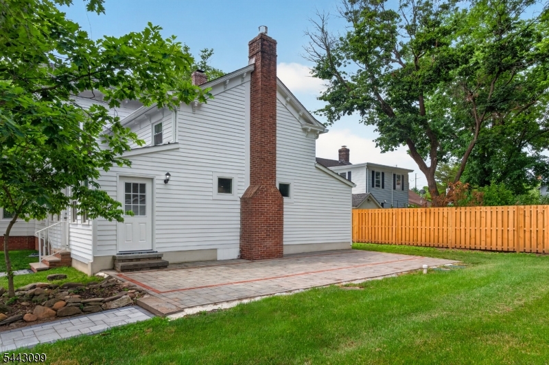 23 Amwell Rd Property Photo 37