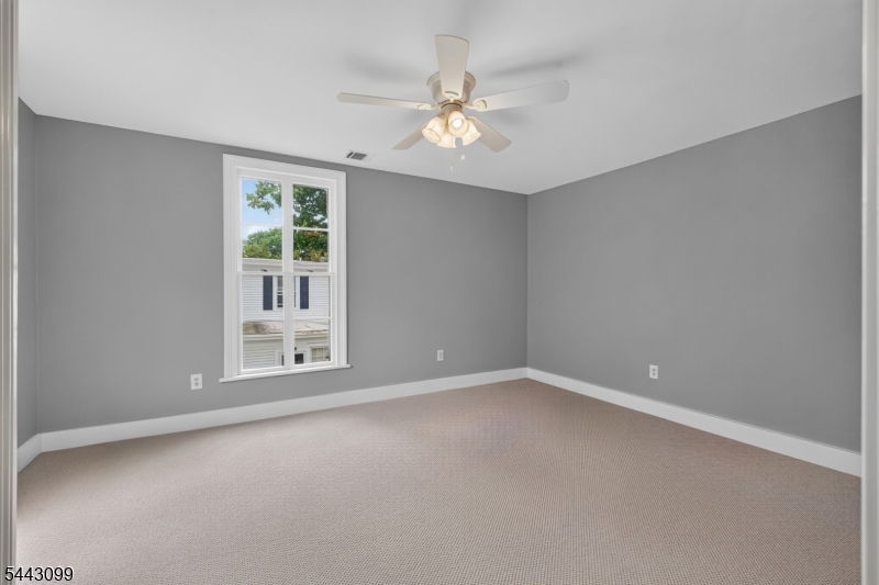23 Amwell Rd Property Photo 43