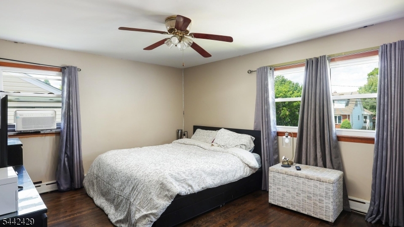 2101 Orchard Ter Property Photo 22