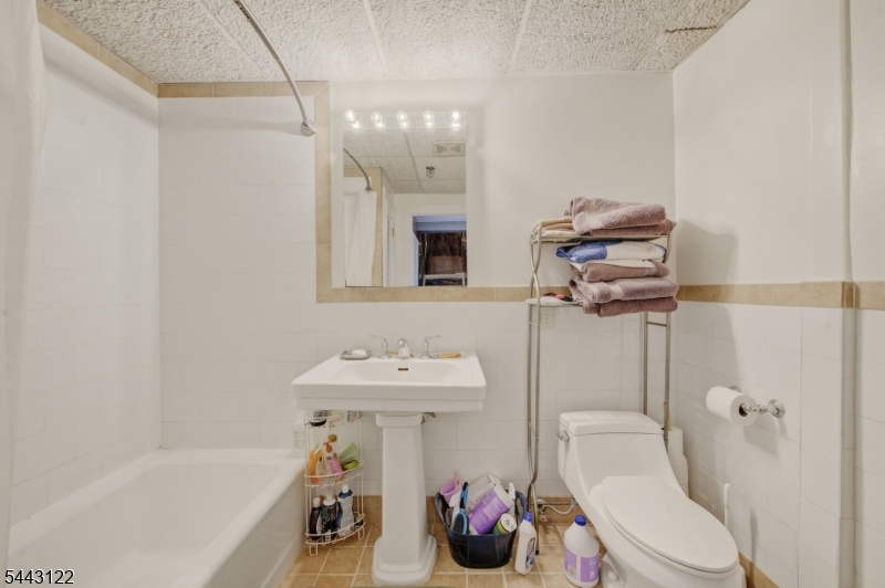300 Communipaw Ave 160 Property Photo 4