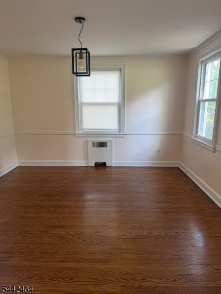 324 E Cedar St Property Photo 2