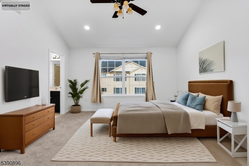 8 Alfred Ave Property Photo 3