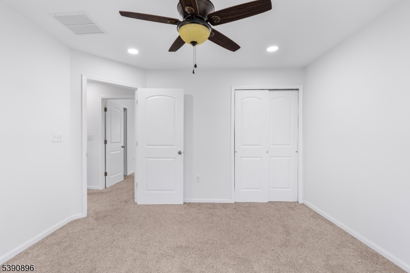 8 Alfred Ave Property Photo 13
