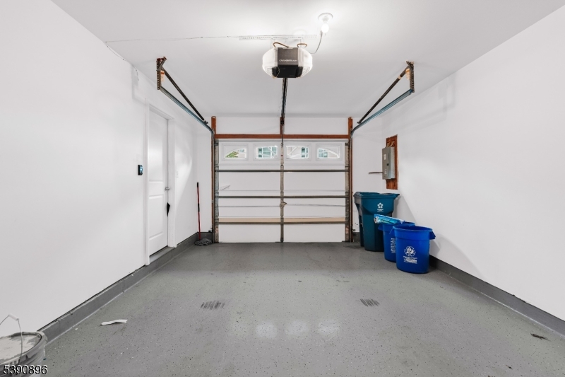 8 Alfred Ave Property Photo 26