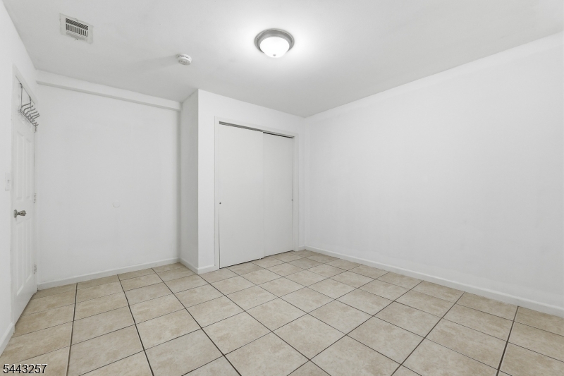 126 N 9th 1 Property Photo 13