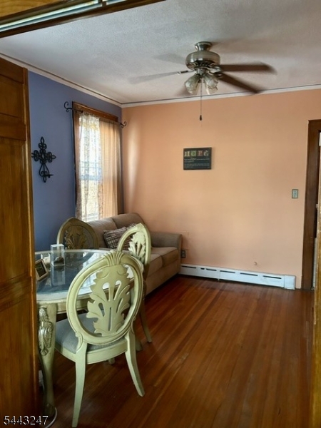 523 Richmond St Property Photo 5