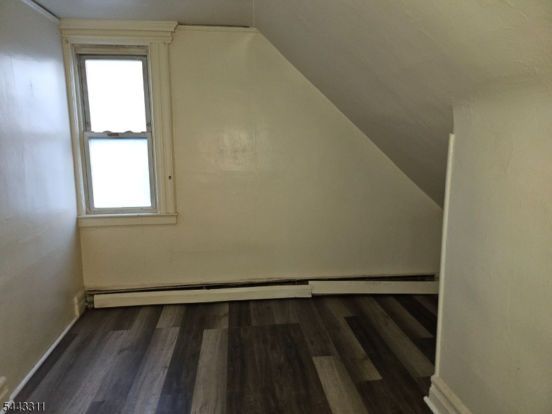 470 Nye Ave Property Photo 15