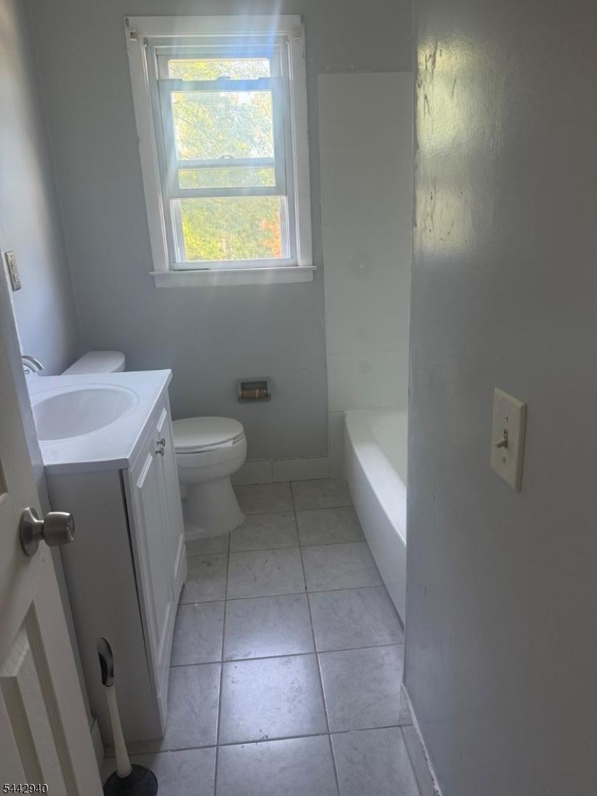 2012 Price St 2 Property Photo 3