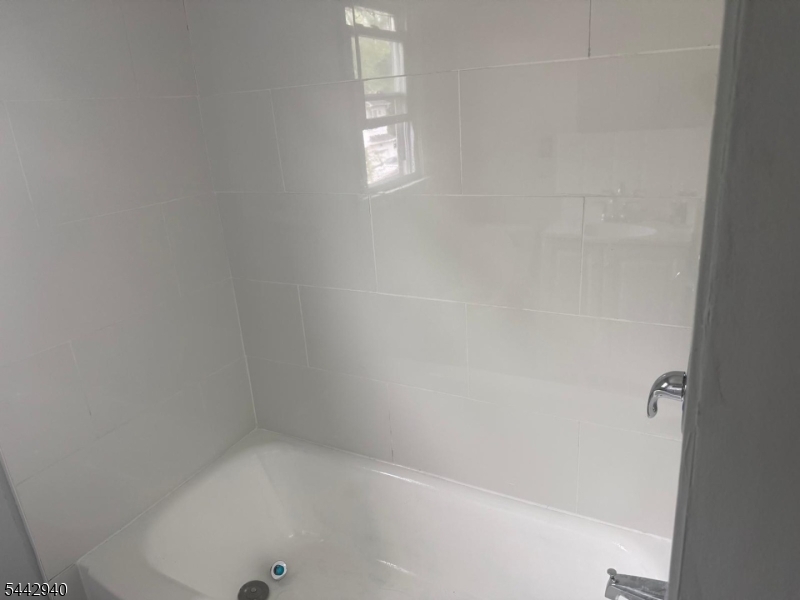 2012 Price St 2 Property Photo 15