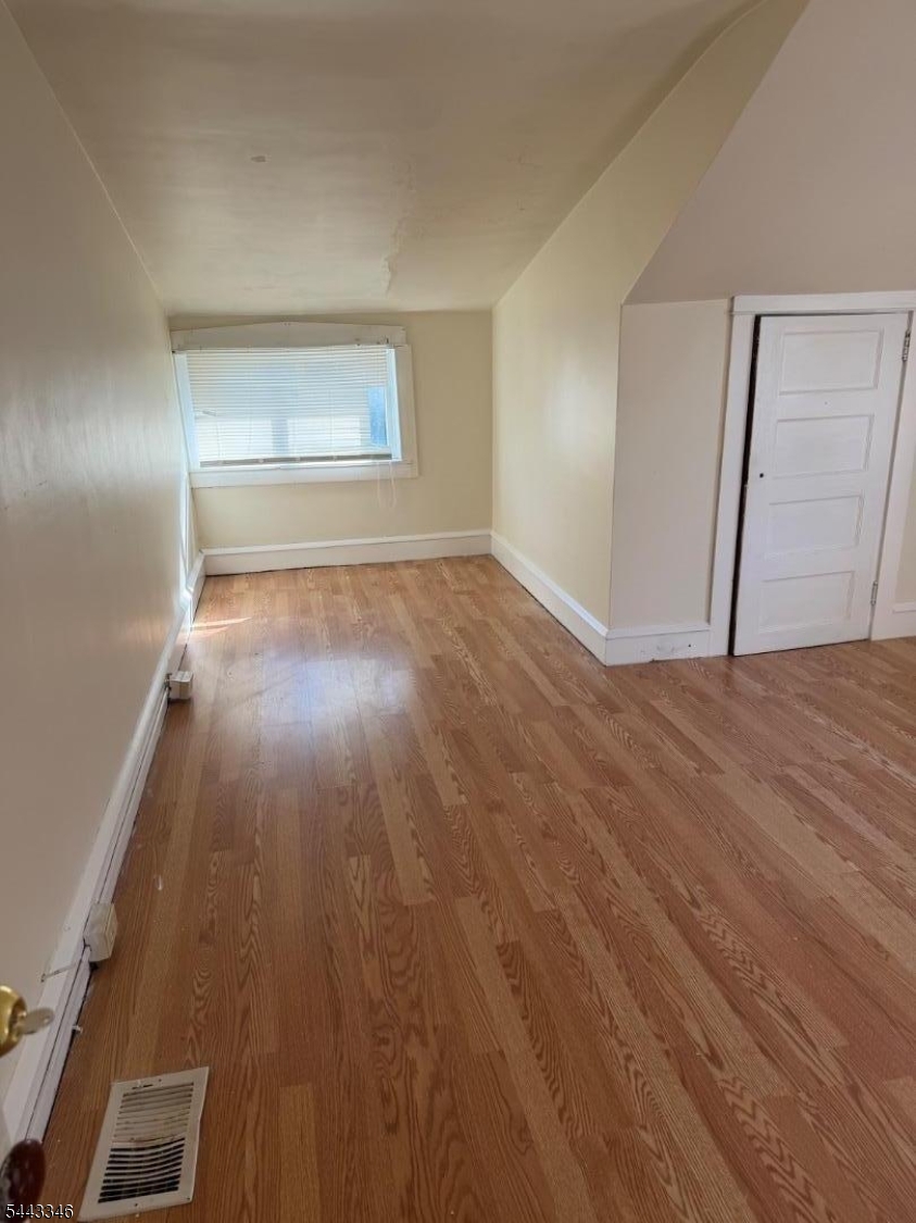 1606 49th St Property Photo 20