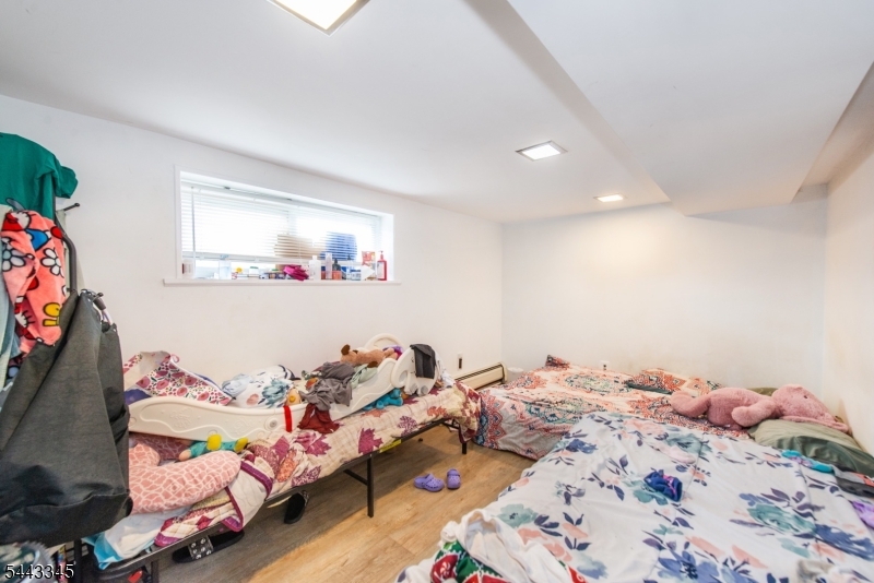 1730 41st St Property Photo 14