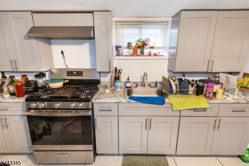 1730 41st St Property Photo 21