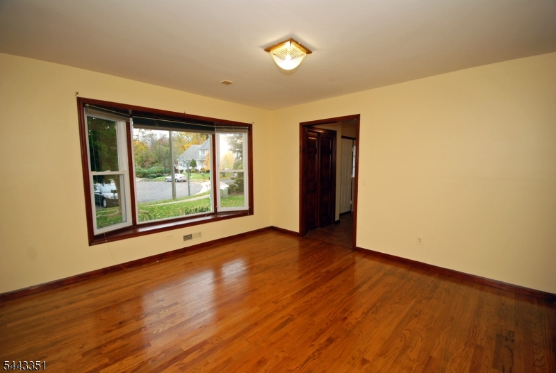 6 Heather Ln Property Photo 13