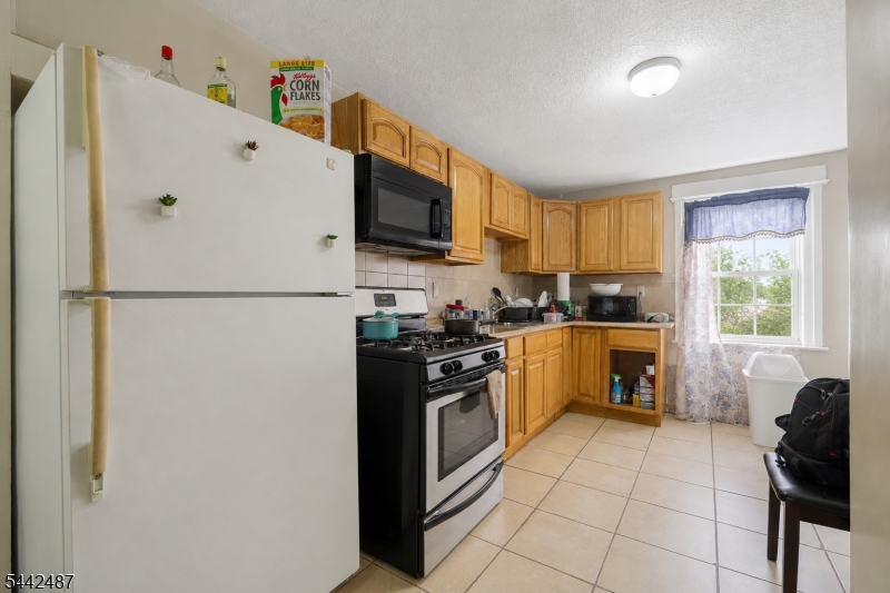 41 20th Ave Property Photo 19