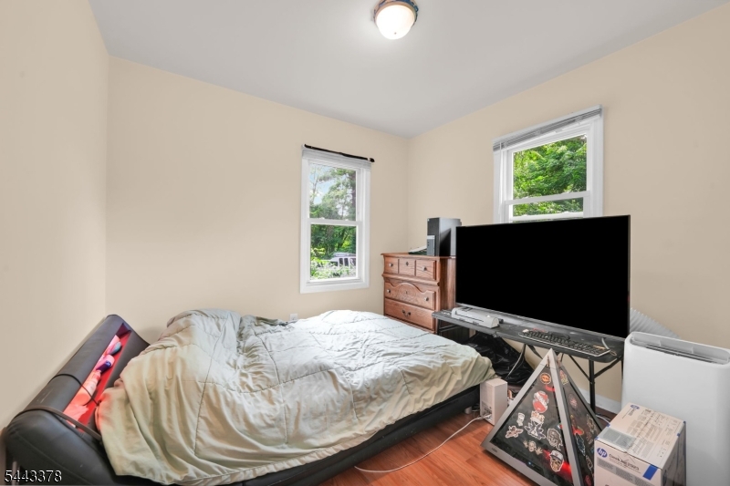 191 Fayette Ave Property Photo 13