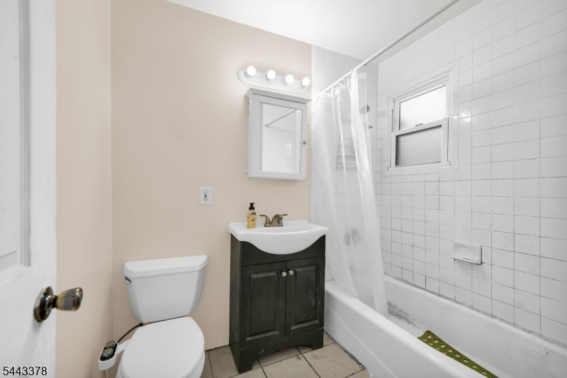 191 Fayette Ave Property Photo 14