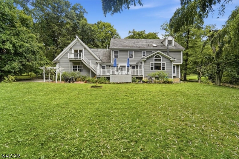 66 Mount Horeb Rd Property Photo 4