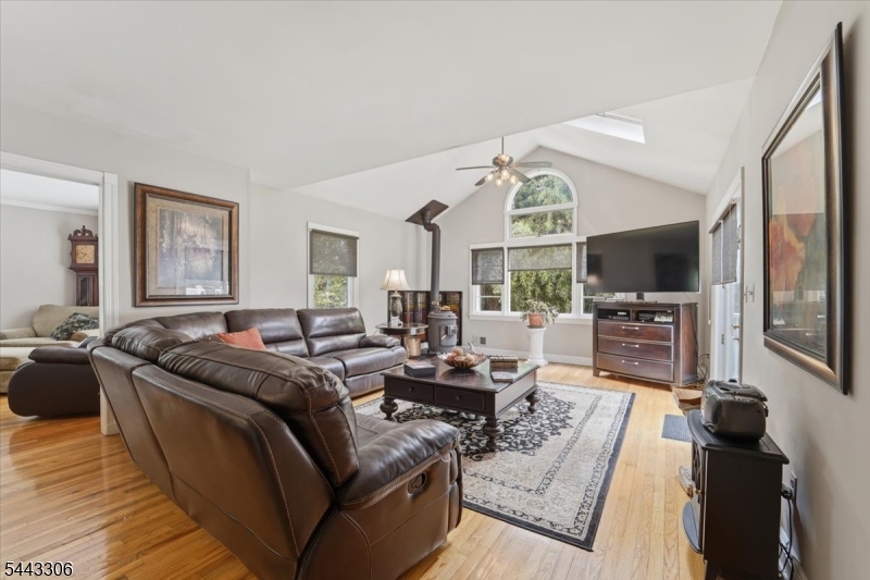 66 Mount Horeb Rd Property Photo 10