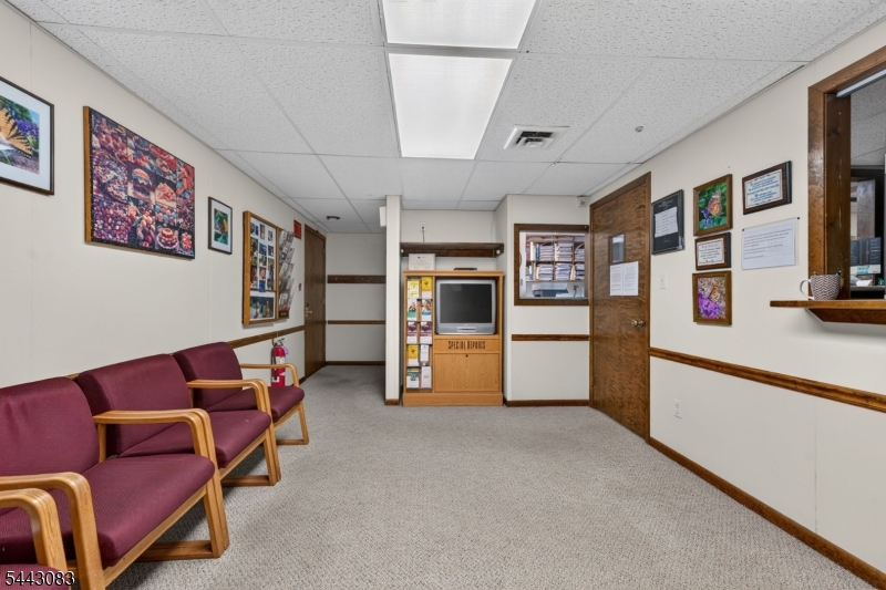 312 Us Highway 206 Property Photo 5