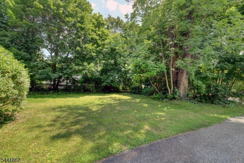 1 Welch Rd Property Photo 7