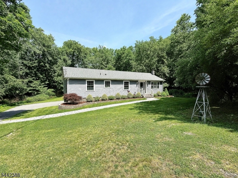 13 Deer Run Property Photo 1