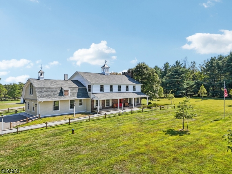 60 Perryville Rd Property Photo 11
