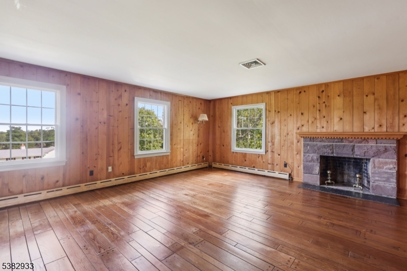 60 Perryville Rd Property Photo 30