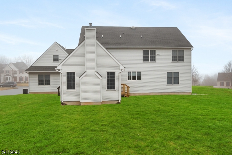3 Manchur Ct Property Photo 4