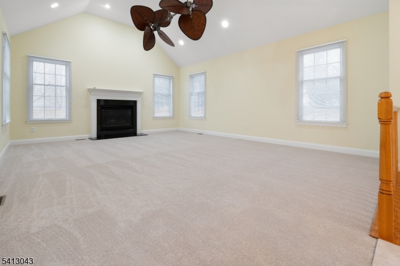 3 Manchur Ct Property Photo 16