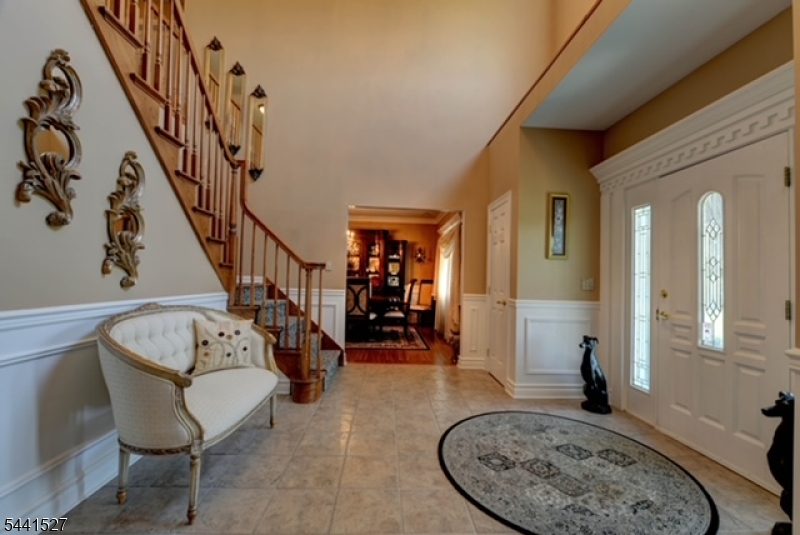 32 Dyer Rd Property Photo 7
