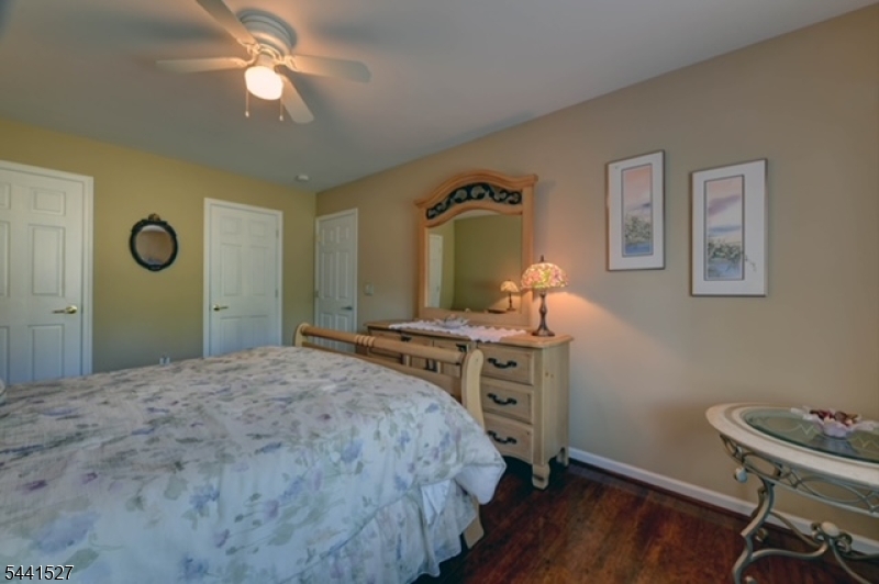 32 Dyer Rd Property Photo 25