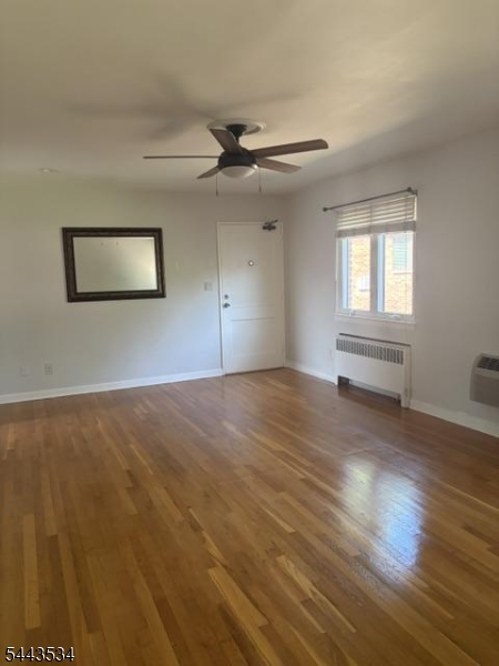 26 Troy Dr B Property Photo 6